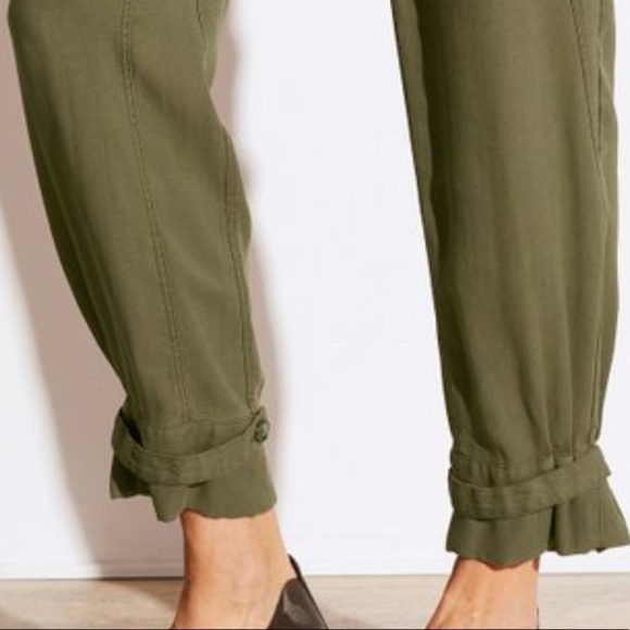 Soft Surroundings Olive Green Pants - Picture 5 of 8